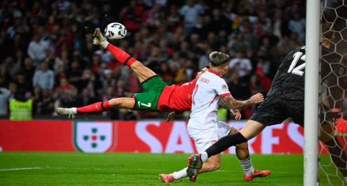 البرتغال تتأهل لربع نهائي دوري الأمم الأوروبية بفوزها 5-1 على بولندا
